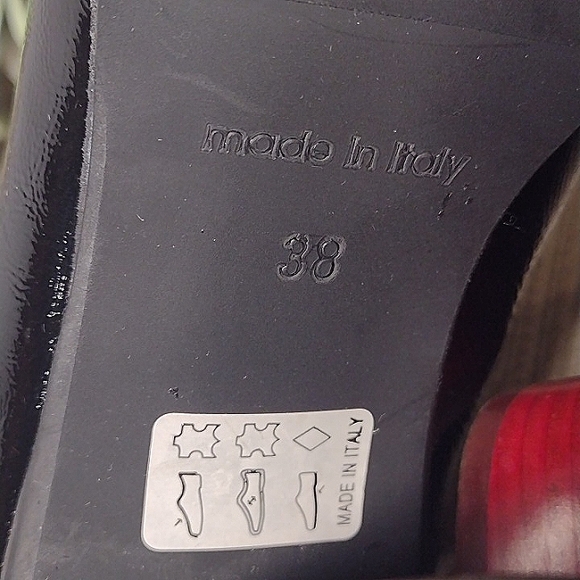 Linea Azzurra Vera Pella Parent Leather Zip Up Ankle Bootie - Picture 9 of 16